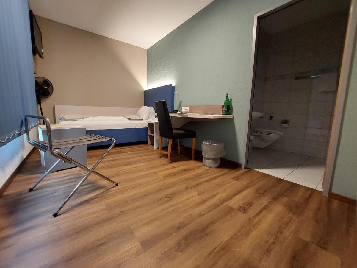 סארגאנס Hotel Post מראה חיצוני תמונה