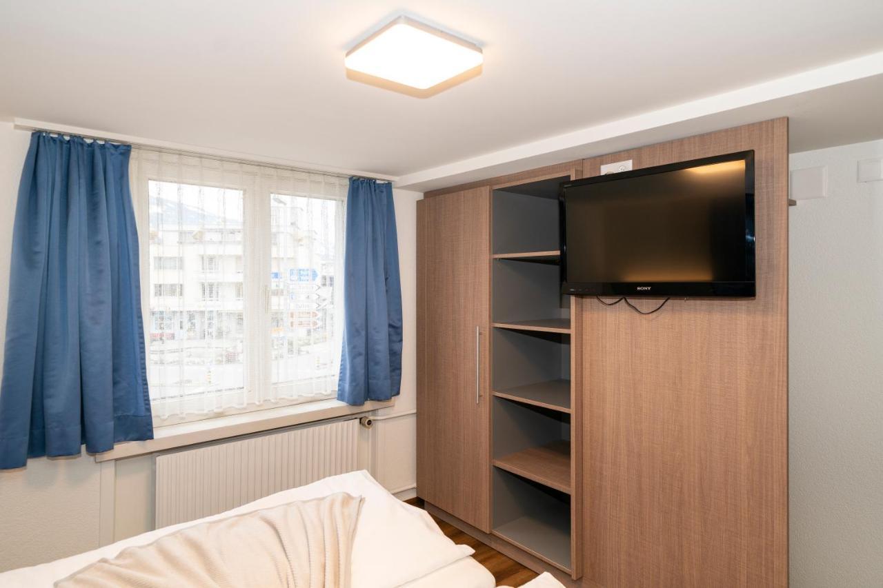 סארגאנס Hotel Post מראה חיצוני תמונה