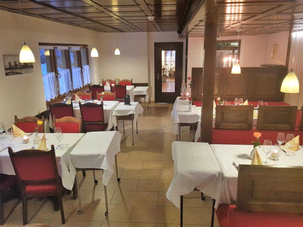 סארגאנס Hotel Post מראה חיצוני תמונה